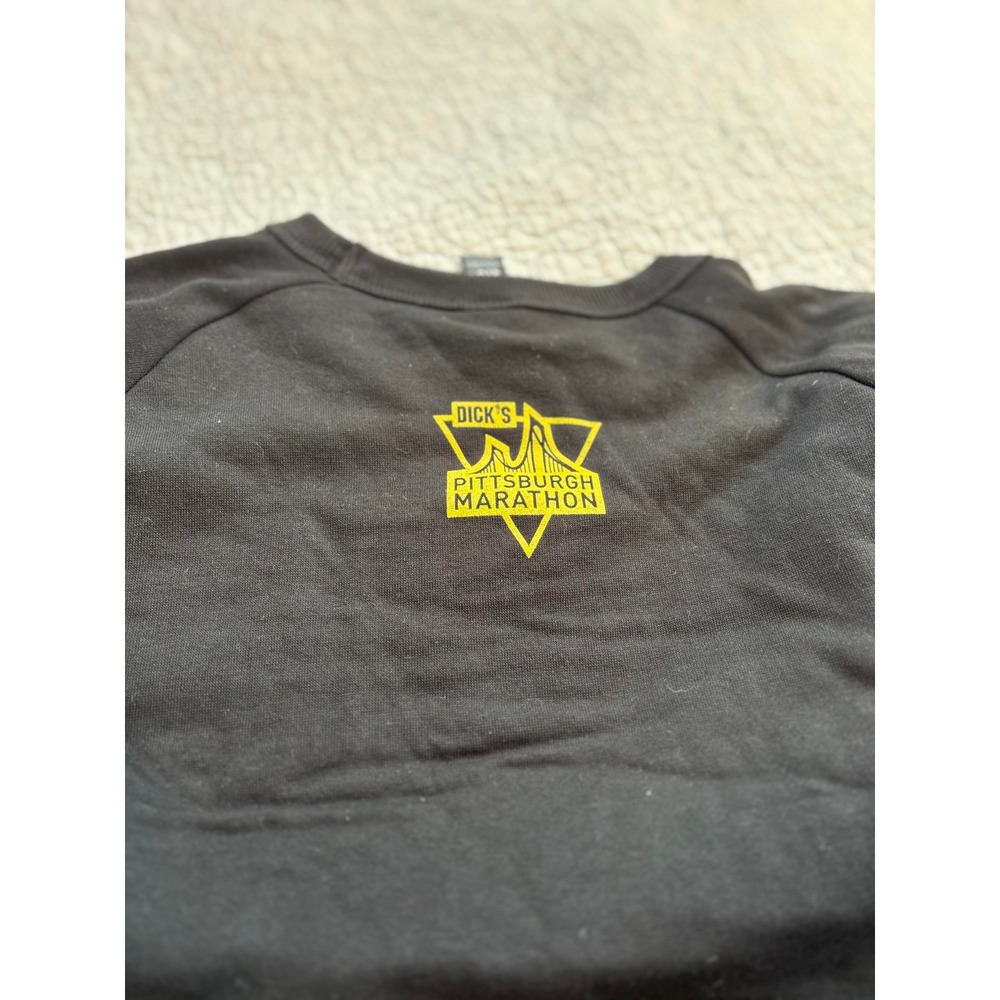 Pittsburgh Half Marathon PGH 13.1 Mens Black Crew Neck Sweatshirt Size Large - Picture 6 of 6